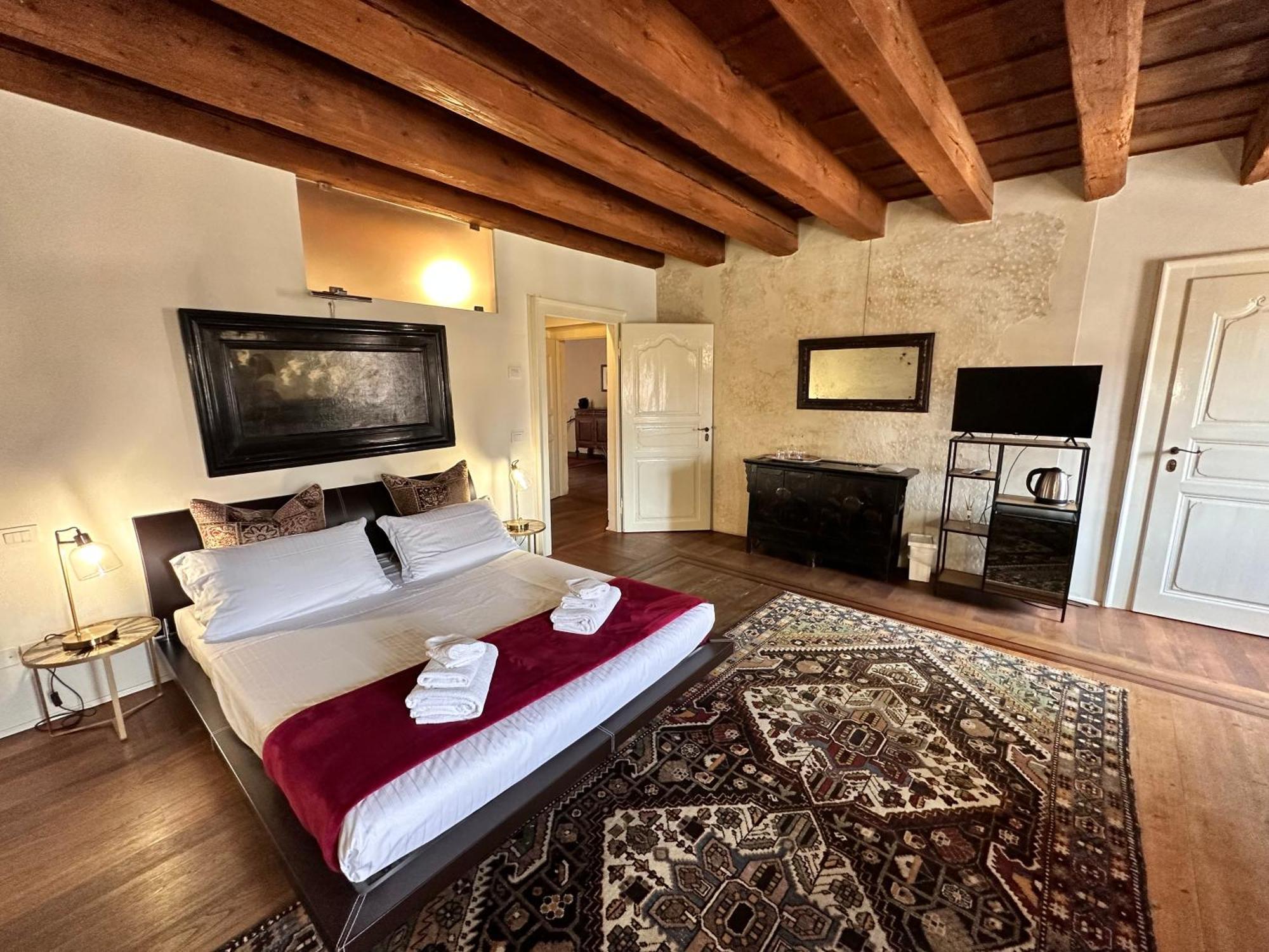 Truly Verona - Delle Erbe suites Exterior foto