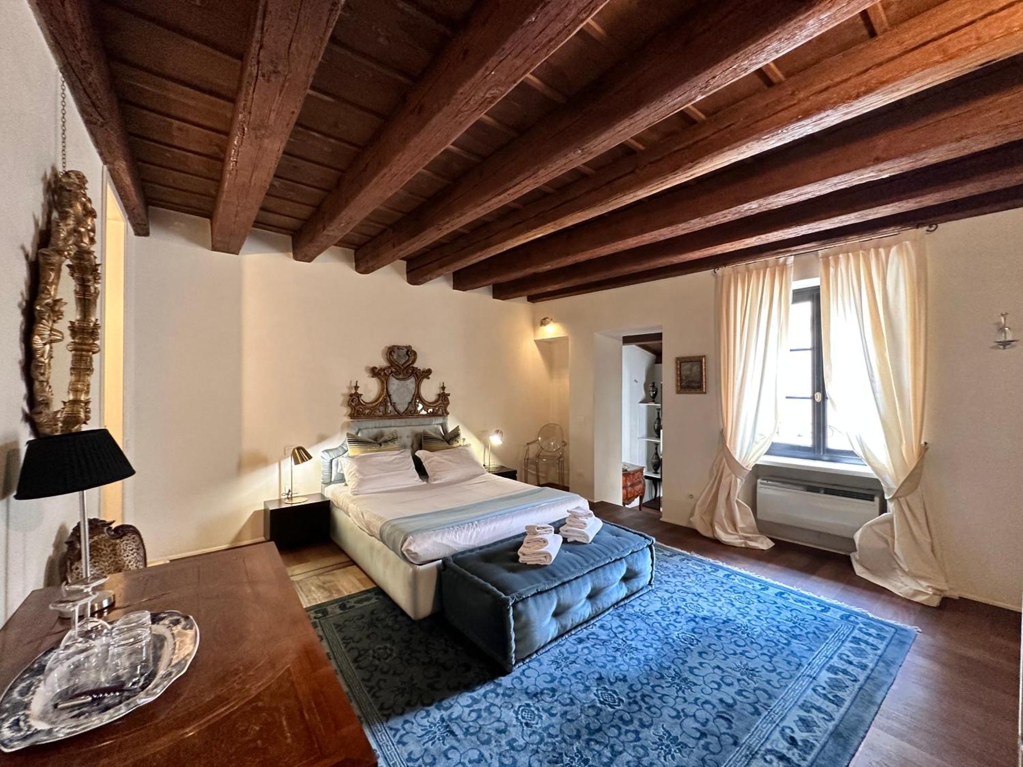 Truly Verona - Delle Erbe suites Exterior foto